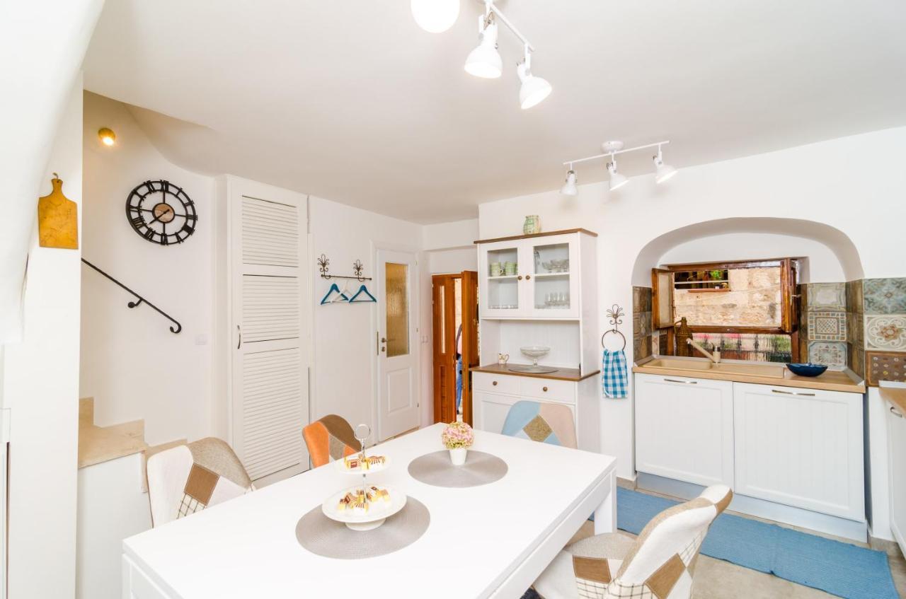 Holiday Home Tezoro Royal Дубровник Екстериор снимка
