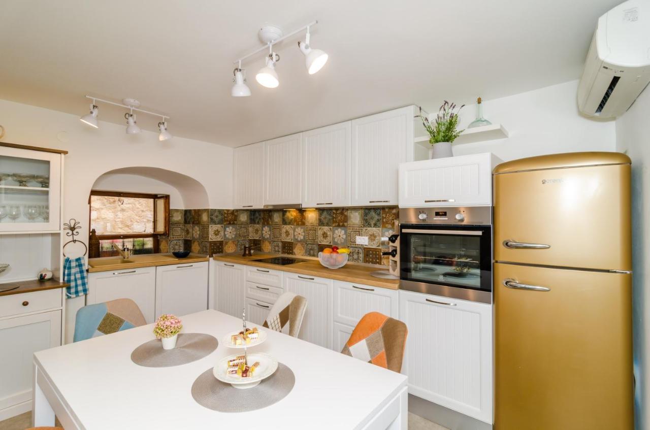 Holiday Home Tezoro Royal Дубровник Екстериор снимка